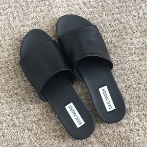 Steve Madden Karolyn Slides